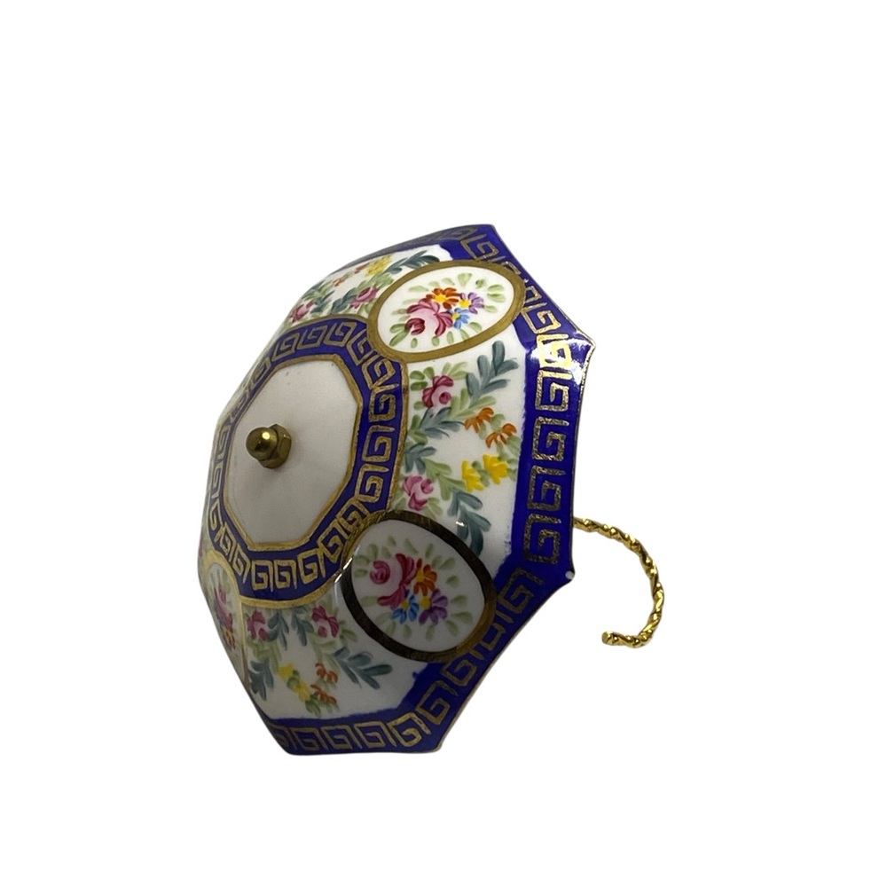 Porcelain umbrella